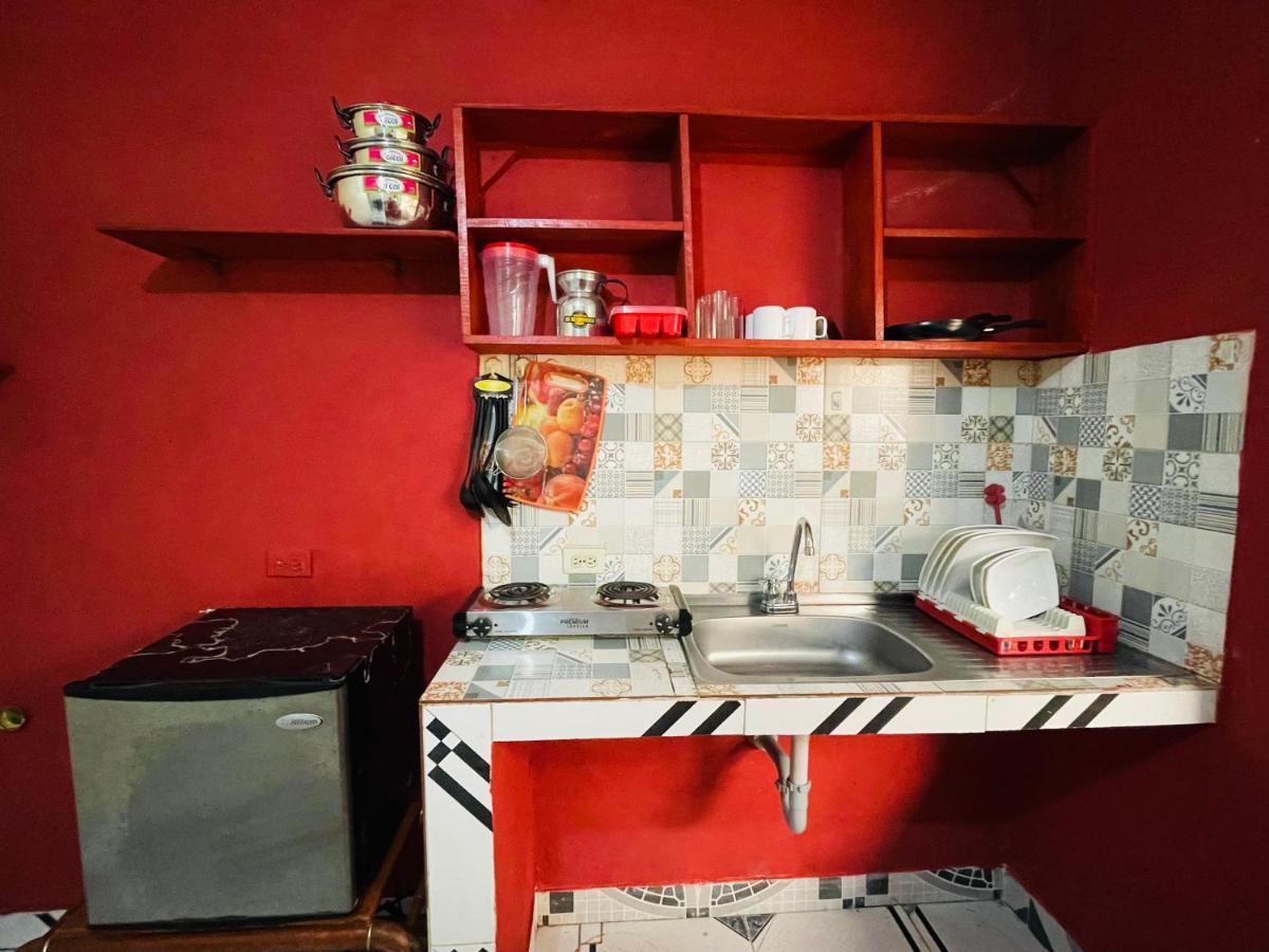 Apartamentos Cerca Al Aeropuerto 莱蒂西亚 外观 照片